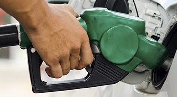 gasolina-ou-etanol-para-veiculos-flex-misturar-ambos-nao-faz-diferenca