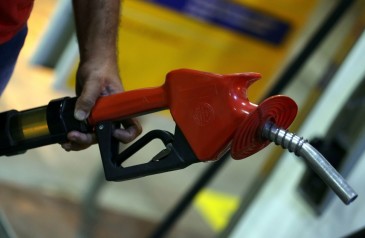 preco-da-gasolina-cai-ao-menor-valor-em-16-meses-aponta-anp