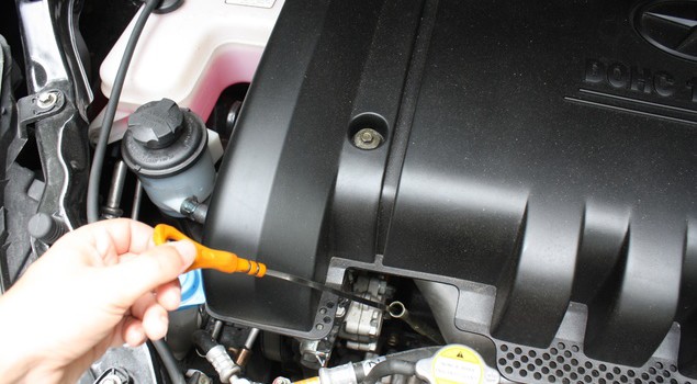 mitos-e-verdades-sobre-o-oleo-do-motor