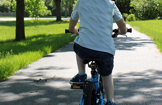como-transportar-e-andar-de-bicicleta-com-criancas-de-forma-segura