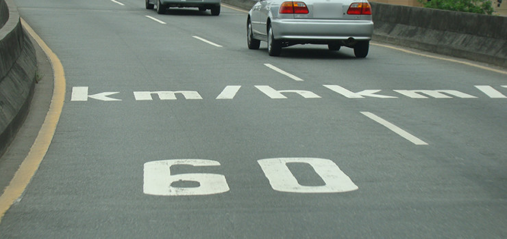 comissao-aprova-projeto-que-so-permite-multar-motorista-quando-velocidade-exceder-em-10-a-permitida